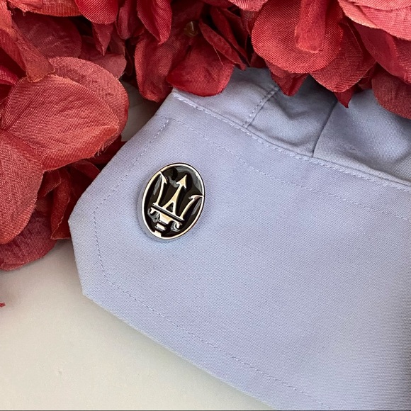 Black & Silver Maserati Logo Cufflinks - Picture 9 of 16